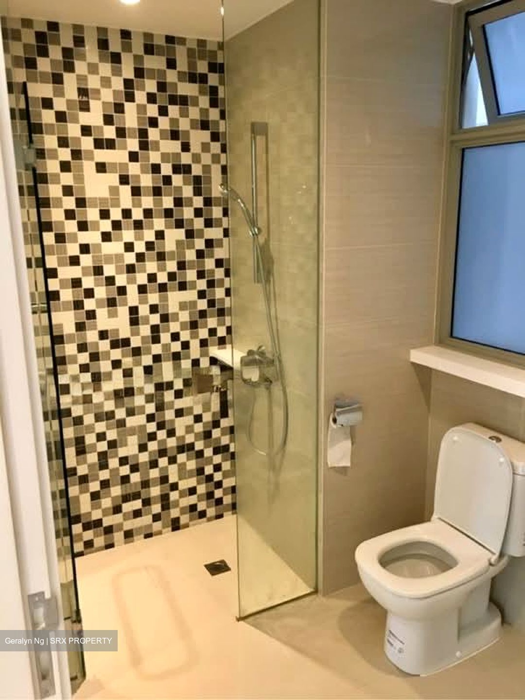 Sea Esta (D18), Condominium #575372451